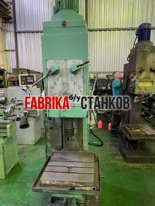 Вертикальный сверлильный станок 2с132