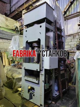 Пресс гидравлический для пластмасс ДГ2432А (160 тс)