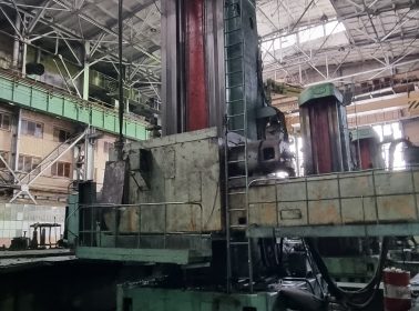 Горизонтально-расточной станок 2А680