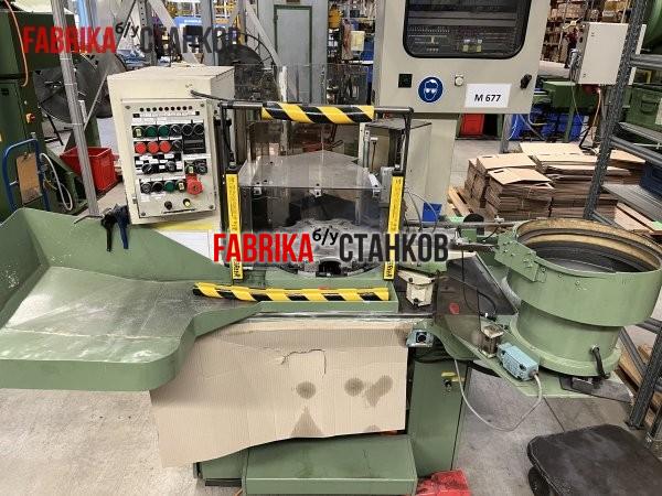 Линия для производства металлических хомутов.