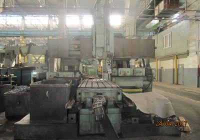 Продольно-фрезерный станок 6М612Ф11