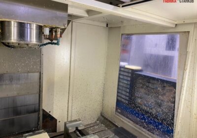 3-ОСИ Вертикальный обрабатывающий центр MIKRON VCE 800 W PRO , 2009 го…