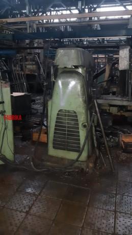 Широкоуниверсальный фрезерный станок Heckert FU400 Y