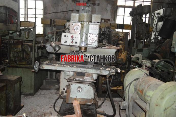 Шпоночно-фрезерный станок ДФ692Ф11