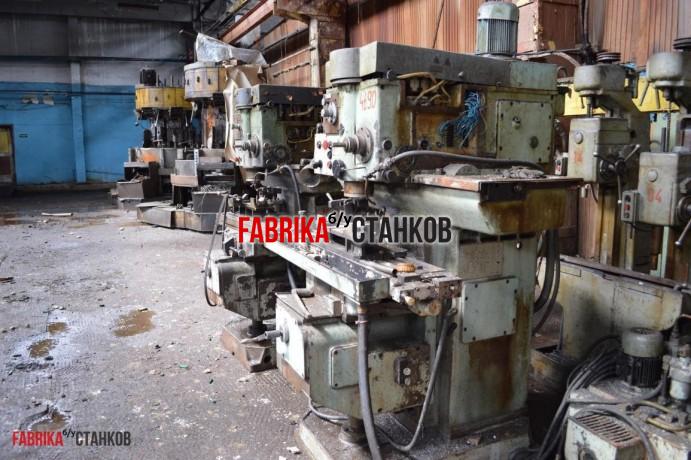Шпоночно-фрезерный станок ДФ692Ф11