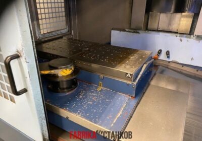 Вертикальный обрабатывающий центр Matsuura RA-4G.