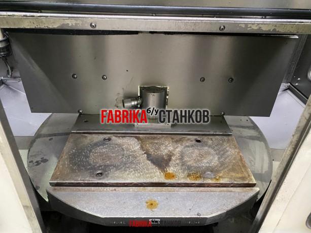 Два обрабатывающих центра STAMA MC 320