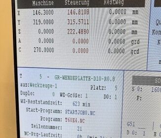 fk-stanki.ru Два вертикальный обрабатывающих центра Matsuura MC-500V, и Correa A10