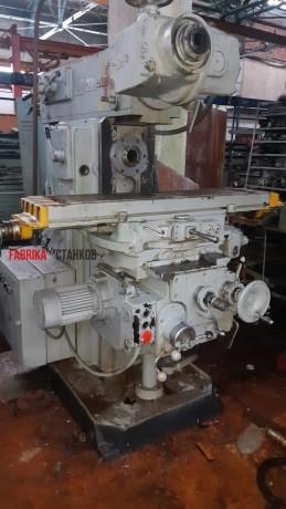 Широкоуниверсальный фрезерный станок 6р81ш