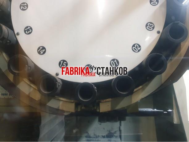 Вертикальный обрабатывающий центр VICTOR VCENTER 55