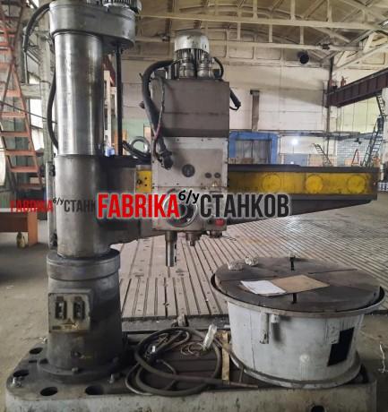 Радиально-сверлильный станок 2M55