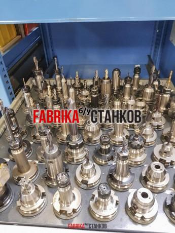 Пятиосевой универсальный обрабатывающий центр DMU 80 Monoblock