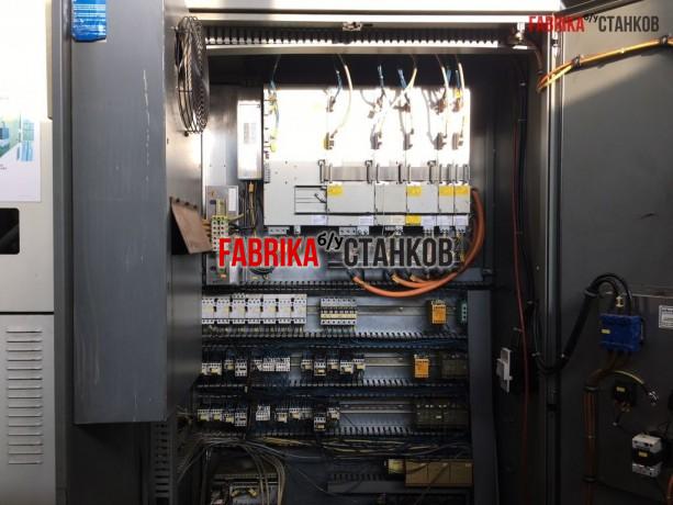 Пятиосевой универсальный обрабатывающий центр DECKEL MAHO DMU 80P