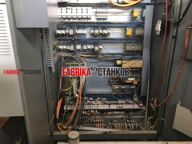 Пятиосевой универсальный обрабатывающий центр DECKEL MAHO DMU 80P