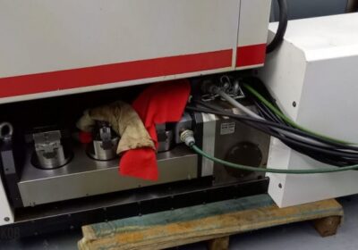 Вертикальный обрабатывающий центр CINCINNATI SABRE MC 750