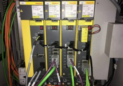 Токарный станок с ЧПУ Spinner TC-32 MV.