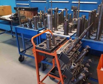 Горизонтальный координатно-расточной станок DIXI 75 FE