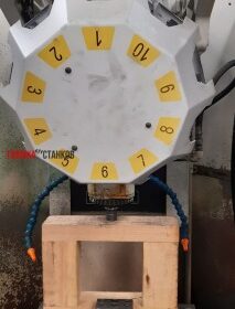 fk-stanki.ru Вертикальный обрабатывающий цент р FANUC Drill mate T10