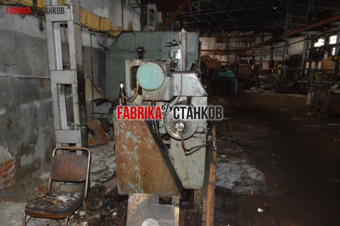 Автомат токарный многорезцовый 1Н713