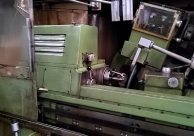 5Д822В станок резьбошлифовальный универсальный